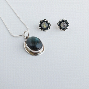 Sterling Silver Necklace Labradorite Pendant Stud Earring Jewelry Set .925